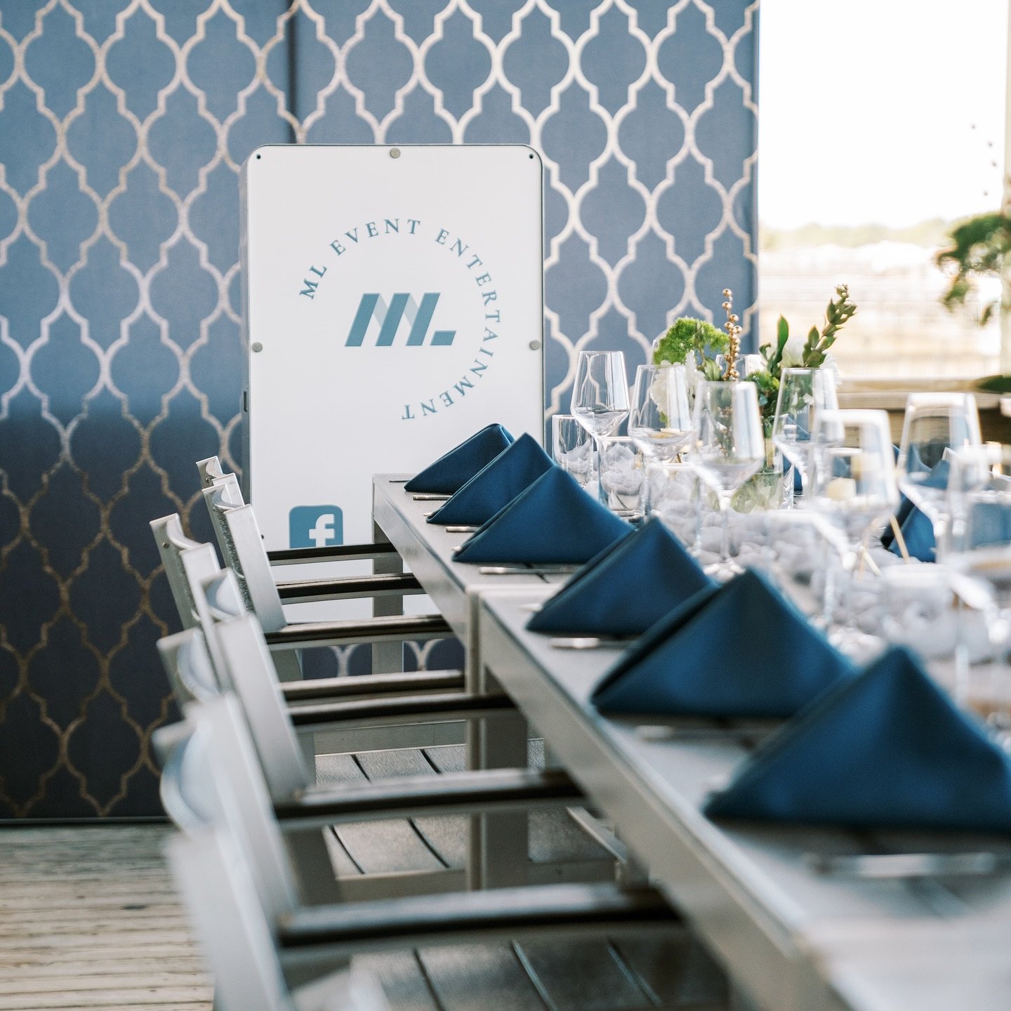 Corporate event entertainment